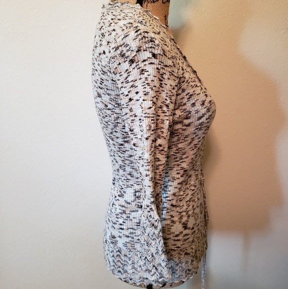 Cardigan sweater by Emma James - Picture 4 of 7